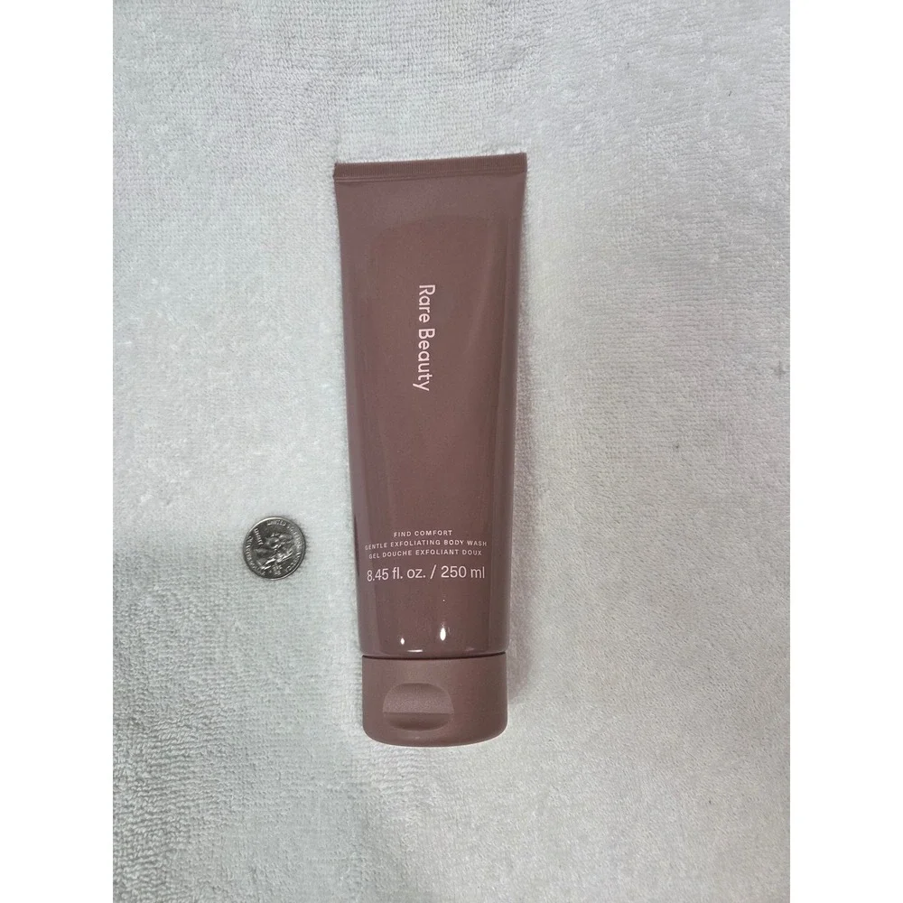 Rare Beauty Find Comfort Gentle Exfoliating Konjac Jelly Body Wash 260 ML. New